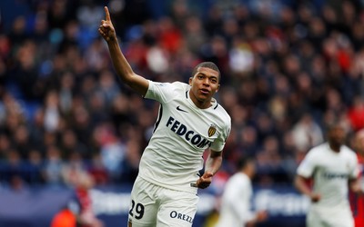 88A8娱乐-于帕梅卡诺让球队输球