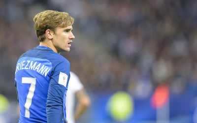 88A8娱乐精华-佐默扑救后与对手致意