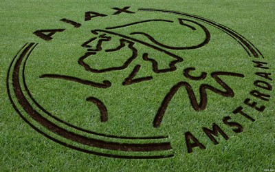 88A8娱乐独家-刚果球迷高唱战歌太燃了